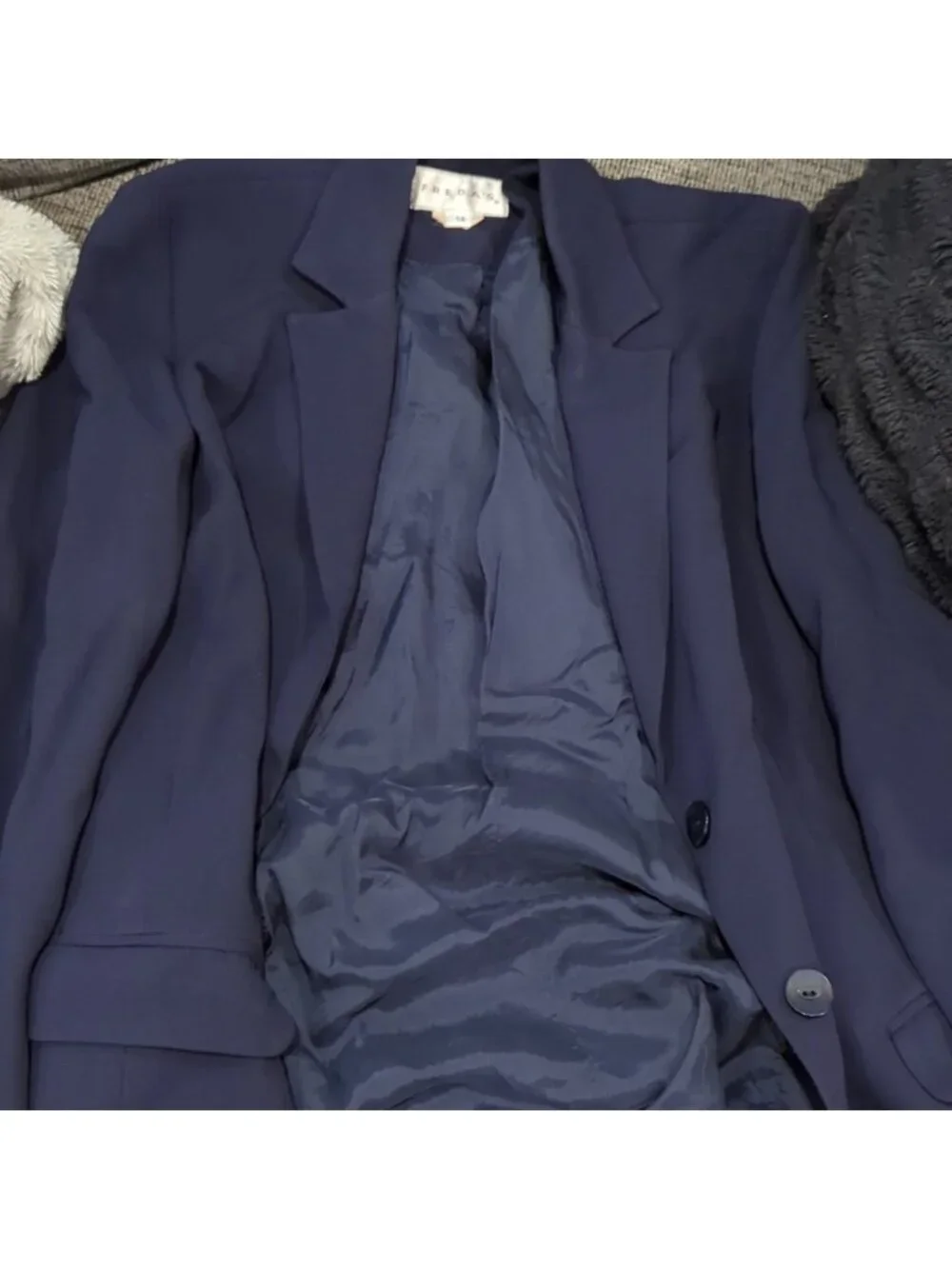 FREDA'S Navy Blue classic blazer